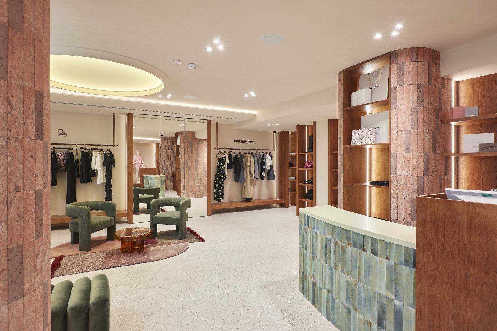 Riena Porter Lifestyle image 25